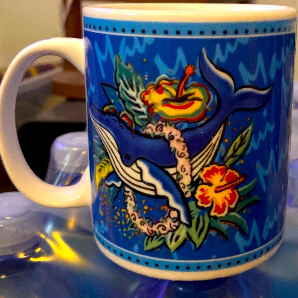 - Hilo Hattie Maui Mug 2002